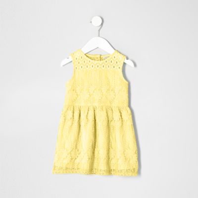 Mini girls yellow embroidered mesh dress